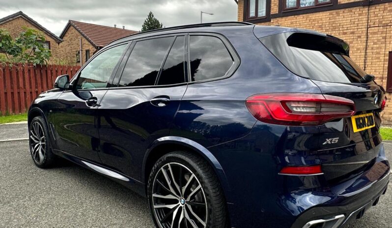 
								BMW X5 MSPORT XDRIVE full									